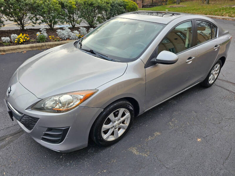 2010 Mazda MAZDA3 i Touring photo 2