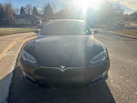2016 Tesla Model S 90D