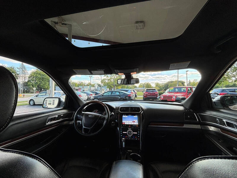 2018 Ford Explorer Platinum