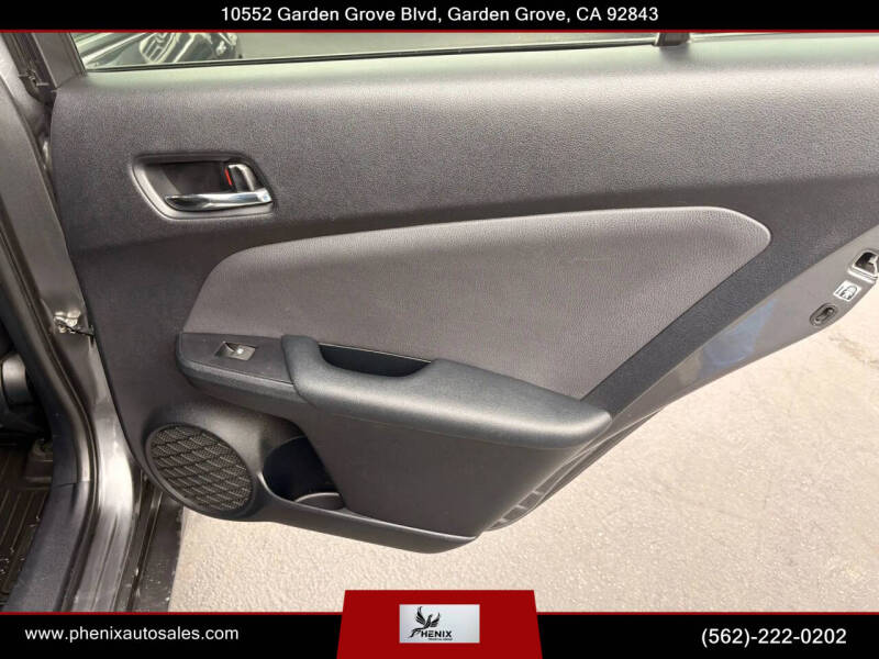 2016 Toyota Prius Two