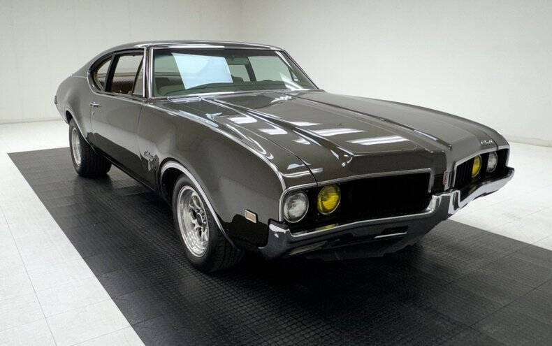 1969 Oldsmobile Cutlass