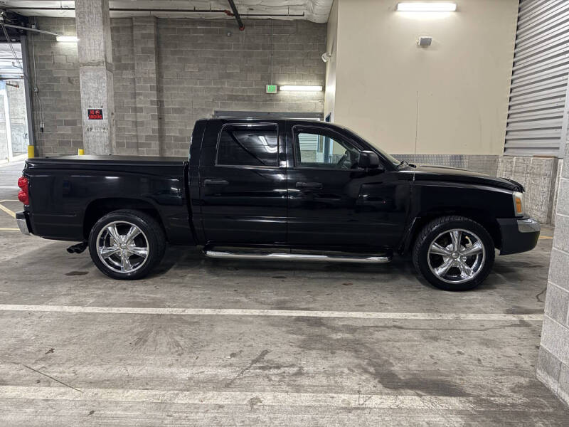 2005 Dodge Dakota SLT