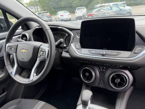 2025 Chevrolet Blazer LT