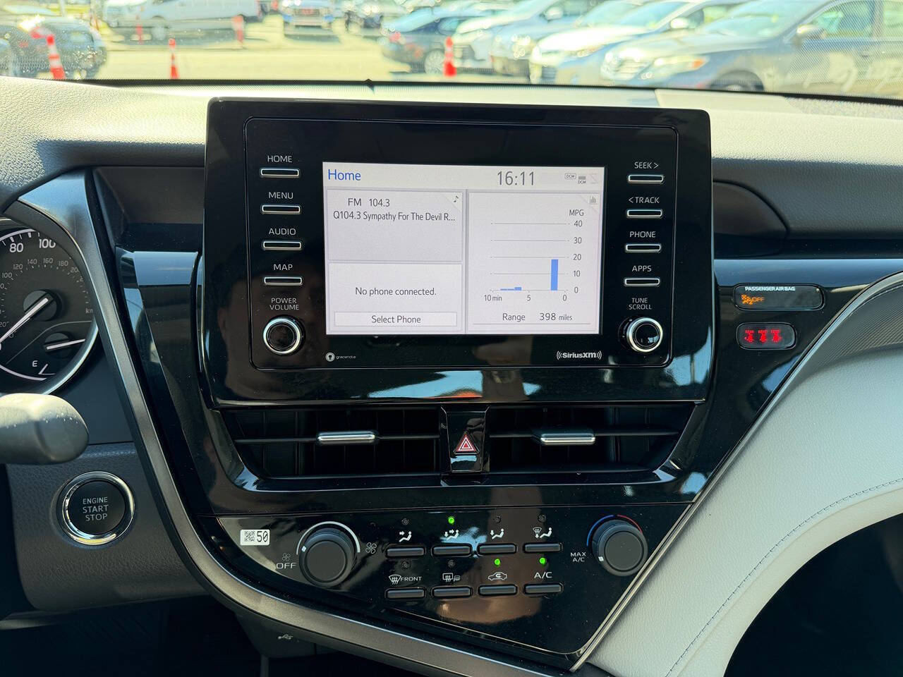 2021 Toyota Camry 8