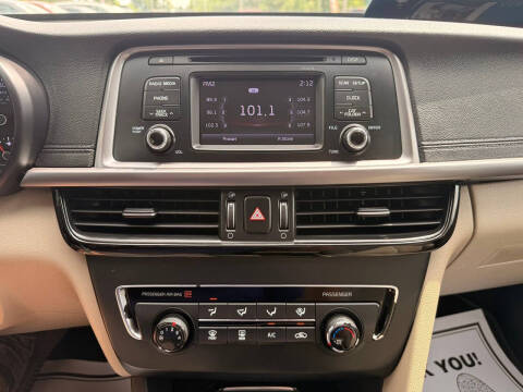 2017 Kia Optima LX