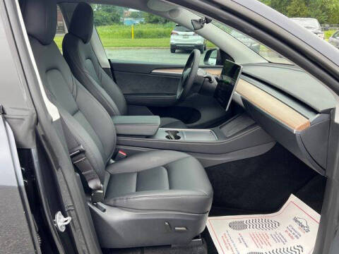 2024 Tesla Model Y Long Range