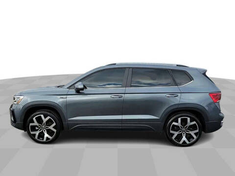 2023 Volkswagen Taos SEL 4Motion