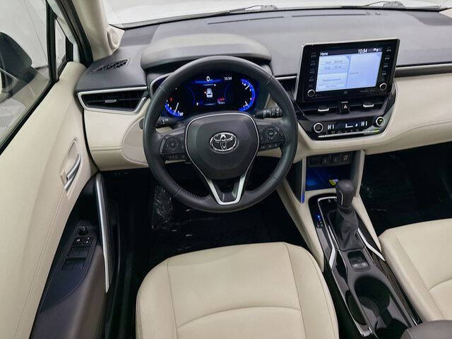 2022 Toyota Corolla Cross XLE