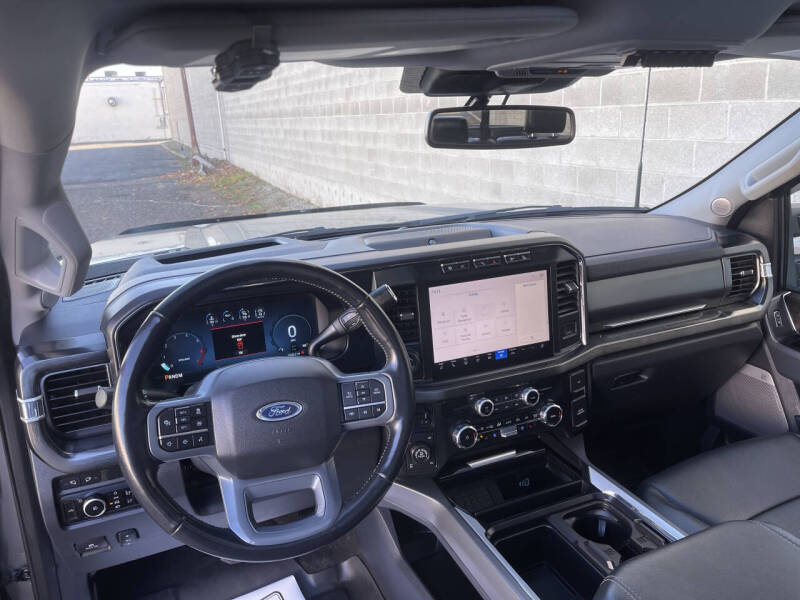 2023 Ford F-350 Super Duty Lariat