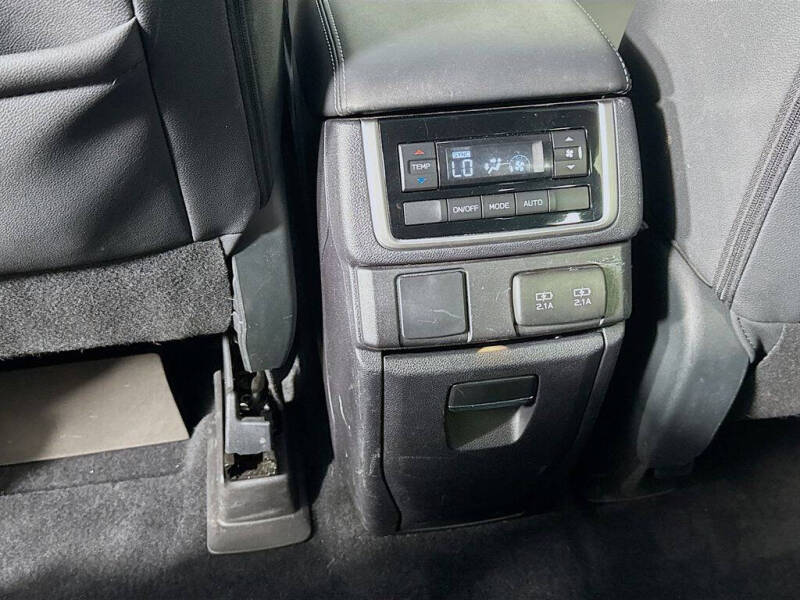 2022 Subaru Ascent Onyx Edition