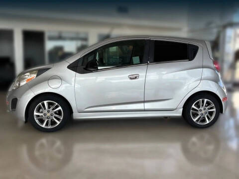 2016 Chevrolet Spark EV 2LT