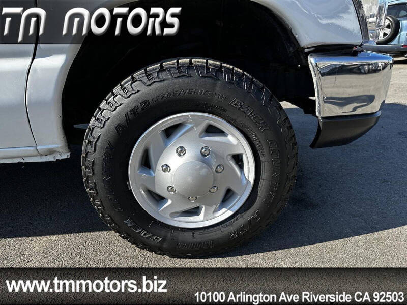 2012 Ford E-Series E-350 SD XLT