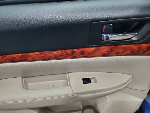 2010 Subaru Legacy 2.5i Limited