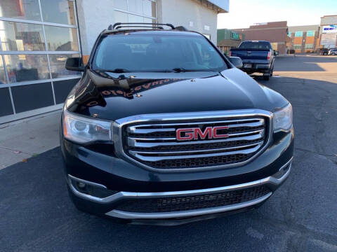 2017 GMC Acadia SLE-2