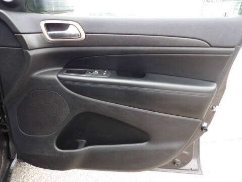 2017 Jeep Grand Cherokee Laredo E