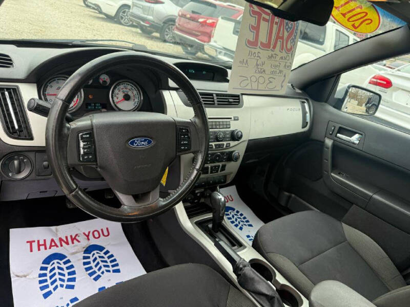 2011 Ford Focus Sport SES