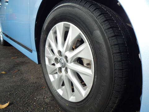 2013 Toyota Prius Plug-in Hybrid