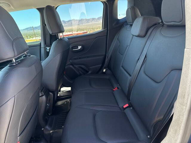 2022 Jeep Renegade Trailhawk