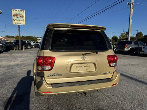 2005 Toyota Sequoia SR5