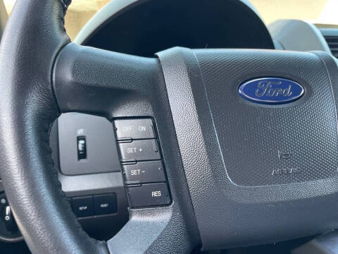 2009 Ford Escape XLT