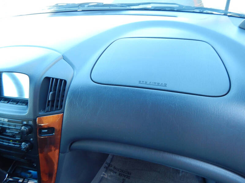 2000 Lexus RX 300