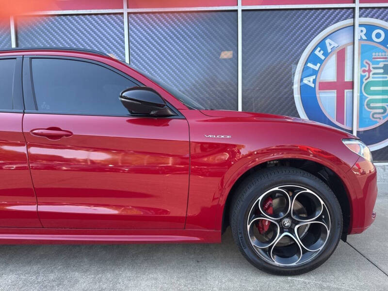 2022 Alfa Romeo Stelvio Veloce