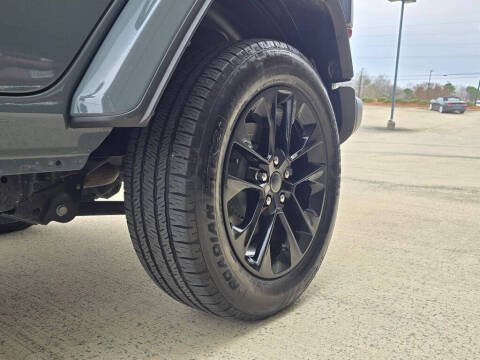 2025 Jeep Wrangler Sahara 4xe