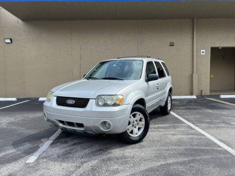 2006 Ford Escape for sale at Vox Automotive in Oakland Park FL