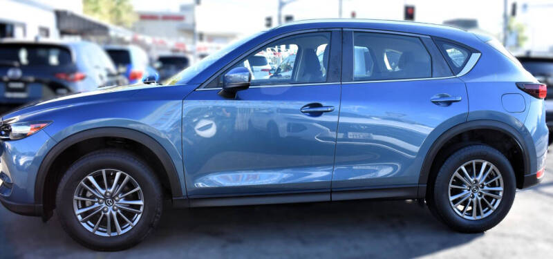 2017 Mazda CX-5 Sport