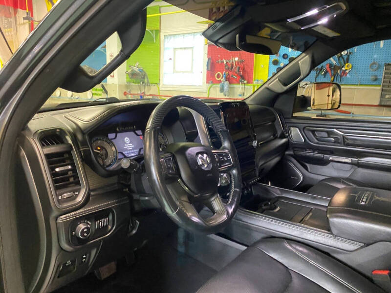 2019 RAM Ram 1500 Pickup Limited photo 16