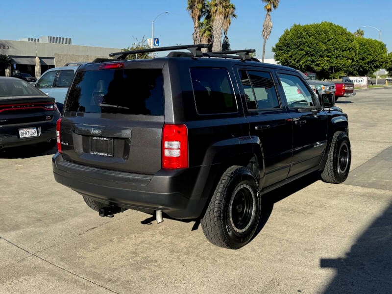 2015 Jeep Patriot Sport photo 10