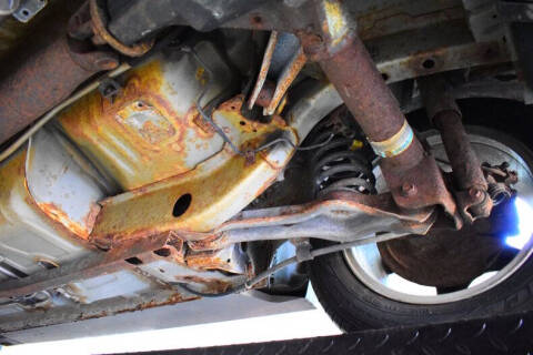 2004 Ford Mustang Deluxe