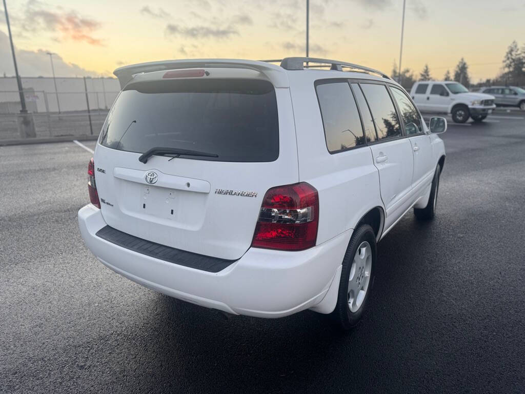 2007 Toyota Highlander for sale at The Price King Auto in LAKEWOOD, WA