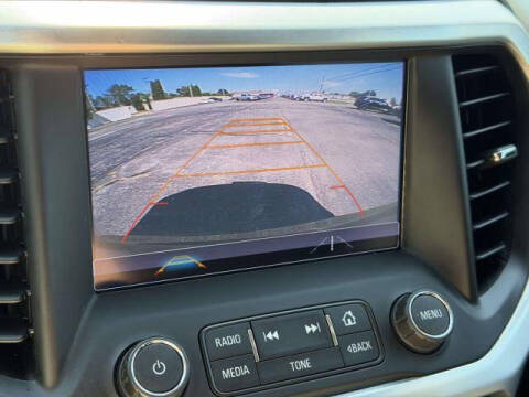 2017 GMC Acadia SLE-2