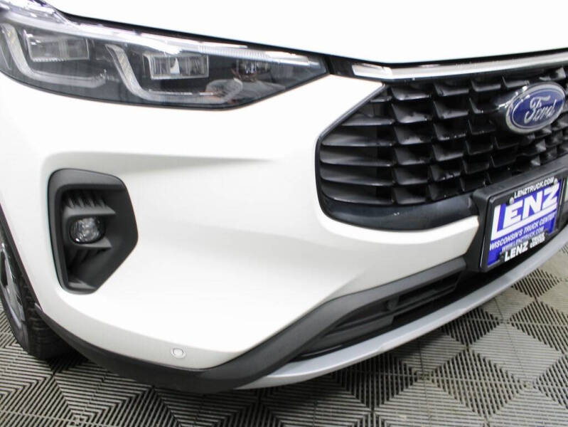 2024 Ford Escape Platinum