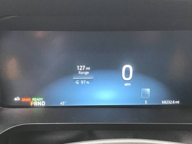 2022 Ford F-150 Lightning Lariat