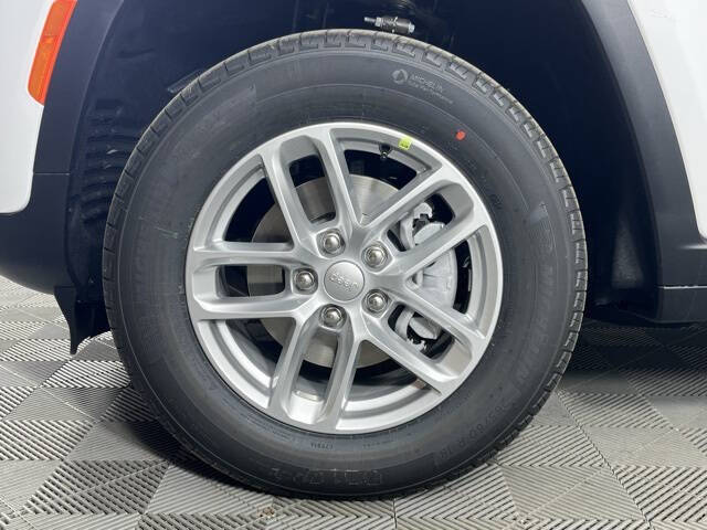 2025 Jeep Grand Cherokee Laredo X