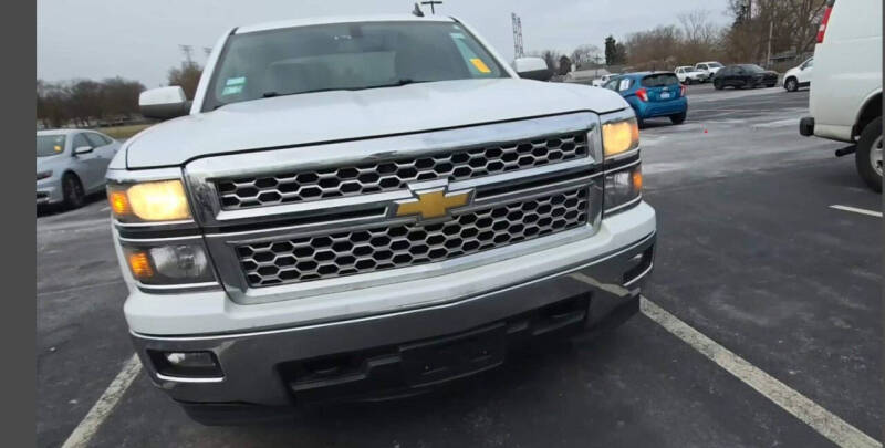 Chevrolet Silverado 1500's photo