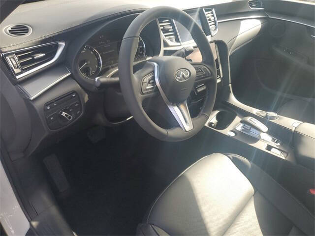 2025 Infiniti QX55 Luxe