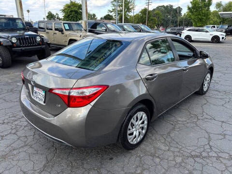 2017 Toyota Corolla LE
