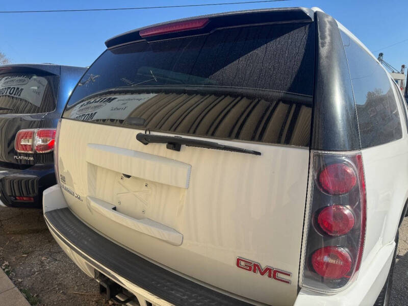 2008 GMC Yukon XL Denali