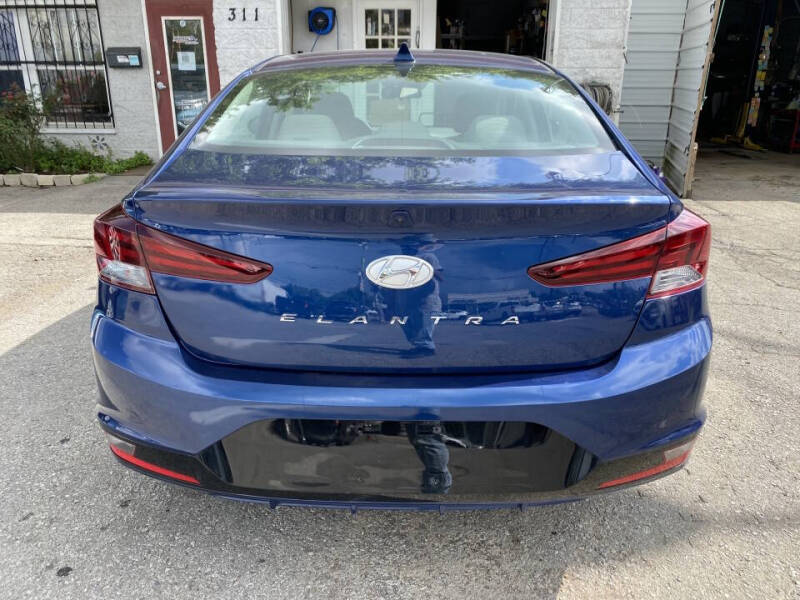 2020 Hyundai Elantra