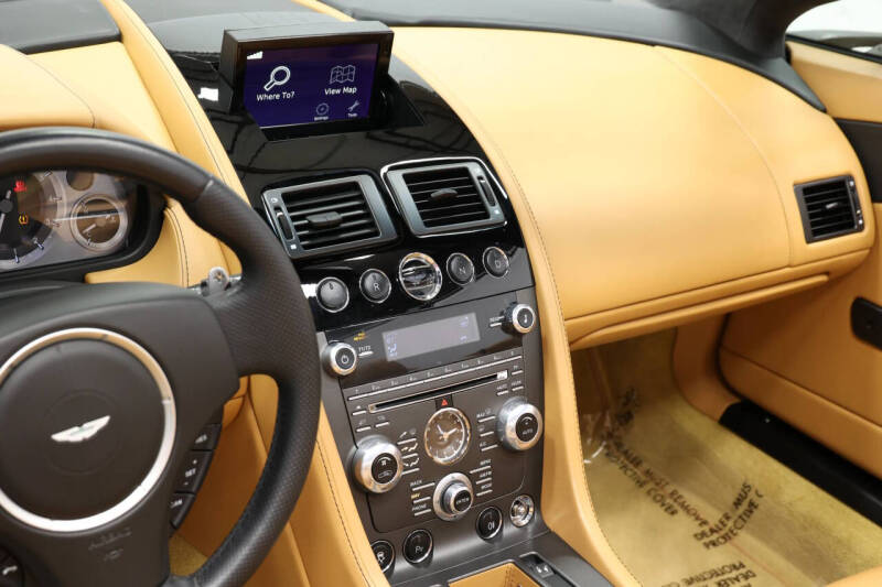 2012 Aston Martin V8 Vantage Roadster