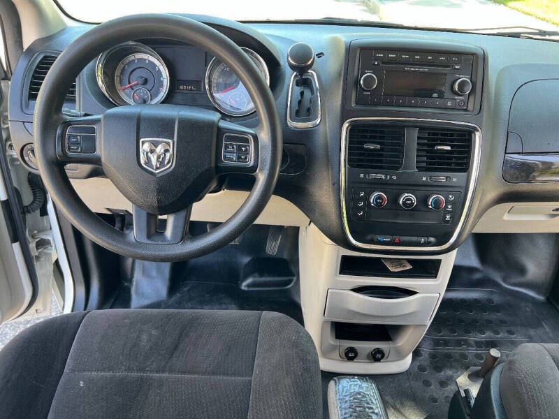 2012 RAM C/V