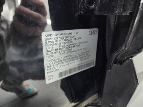 2024 Audi Q3 quattro S line Premium 45 TFSI