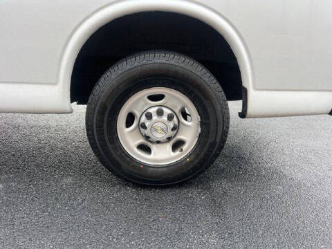 2021 Chevrolet Express 2500