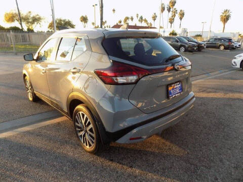 2024 Nissan Kicks SV