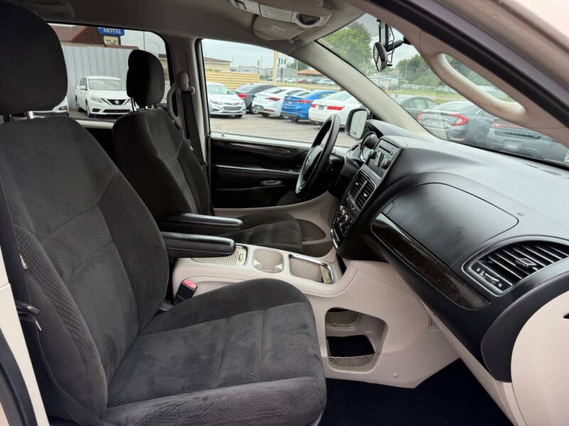 2016 Dodge Grand Caravan SXT