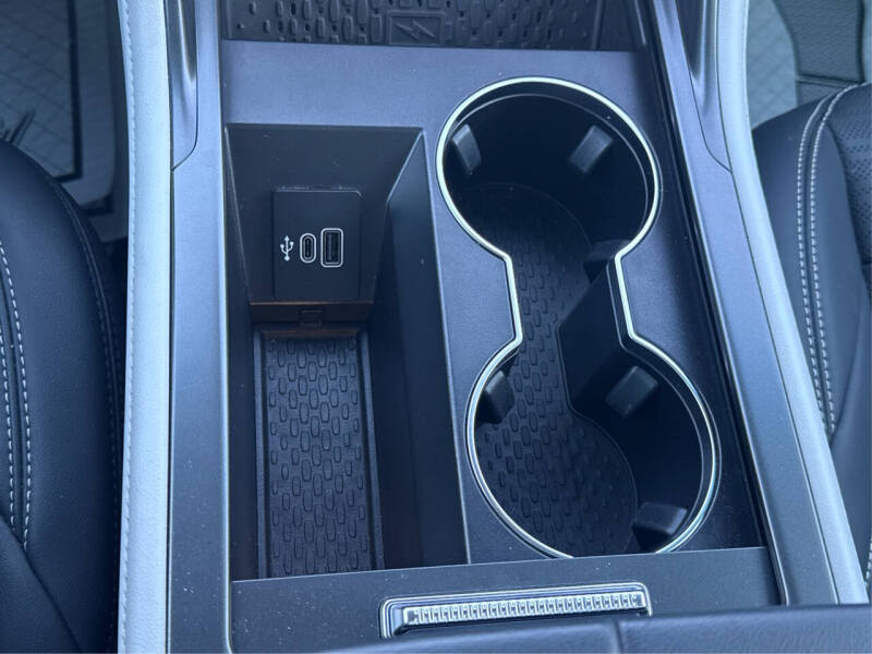 2024 Lincoln Nautilus Hybrid Reserve