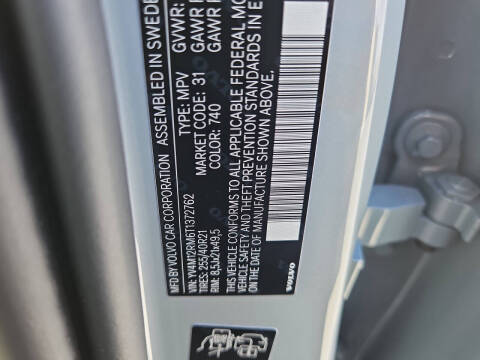 2026 Volvo XC60 B5 Ultra